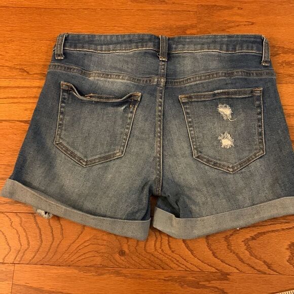 Harper size 28 denim distressed shorts - Picture 2 of 6